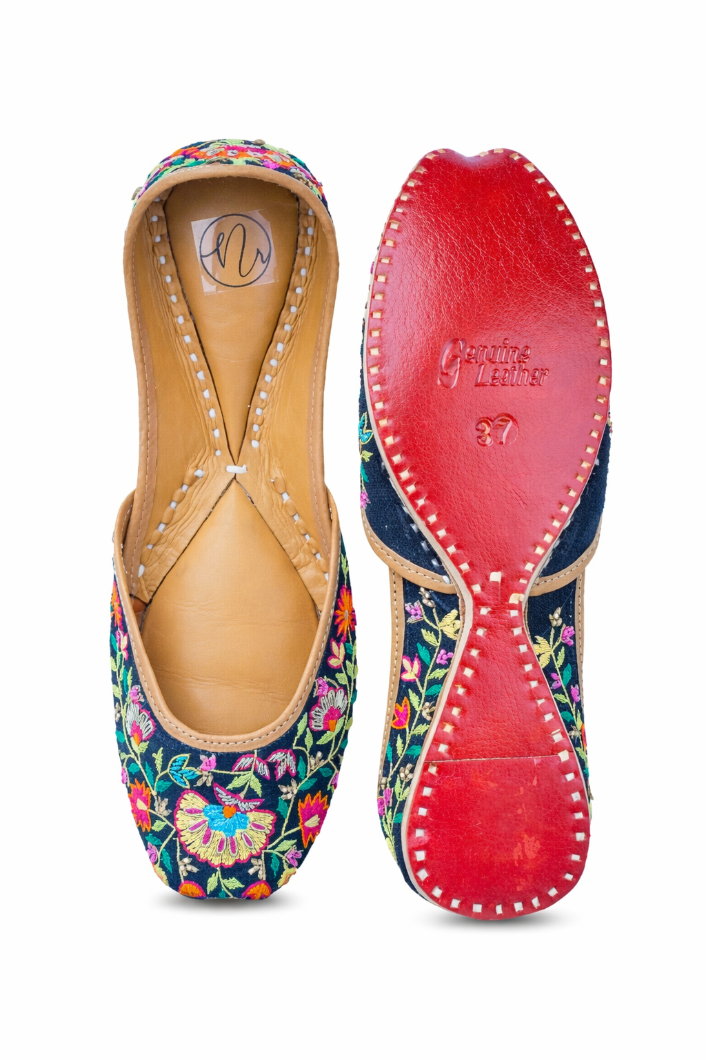 Handcrafted Embroidered Jutti